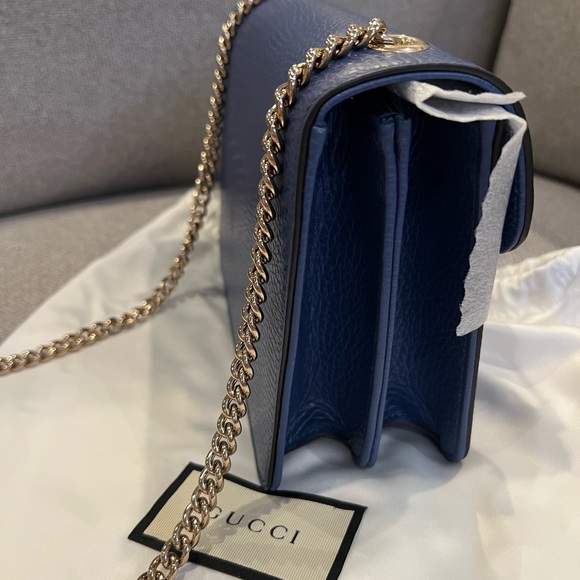 NEW Gucci Interlocking GG Logo Blue Caspian Chain Bag - Picture 14 of 16